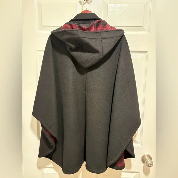 Coach Black Wool Blend Cape w/Plaid Interior & Detachable Hood Size M/L F18030 - Picture 5 of 10